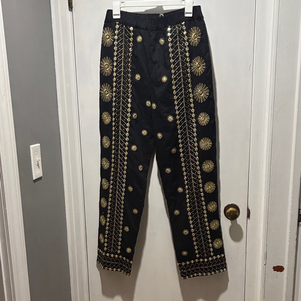 New FARM RIO embroidered sun pants